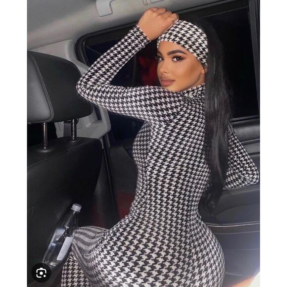 Naked Wardrobe Houndstooth Turtle Neck Long Sleeve Jumpsuit Black White Large - Picture 3 of 11